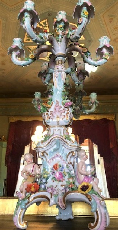 Candelabara