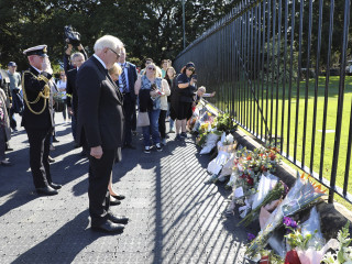 20220911 Floral Tributes GHS 006