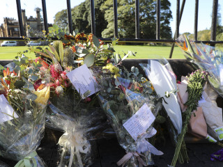 20220911 Floral Tributes GHS 012